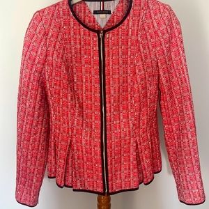 Tommy Hilfiger suit jacket with great trim and accent